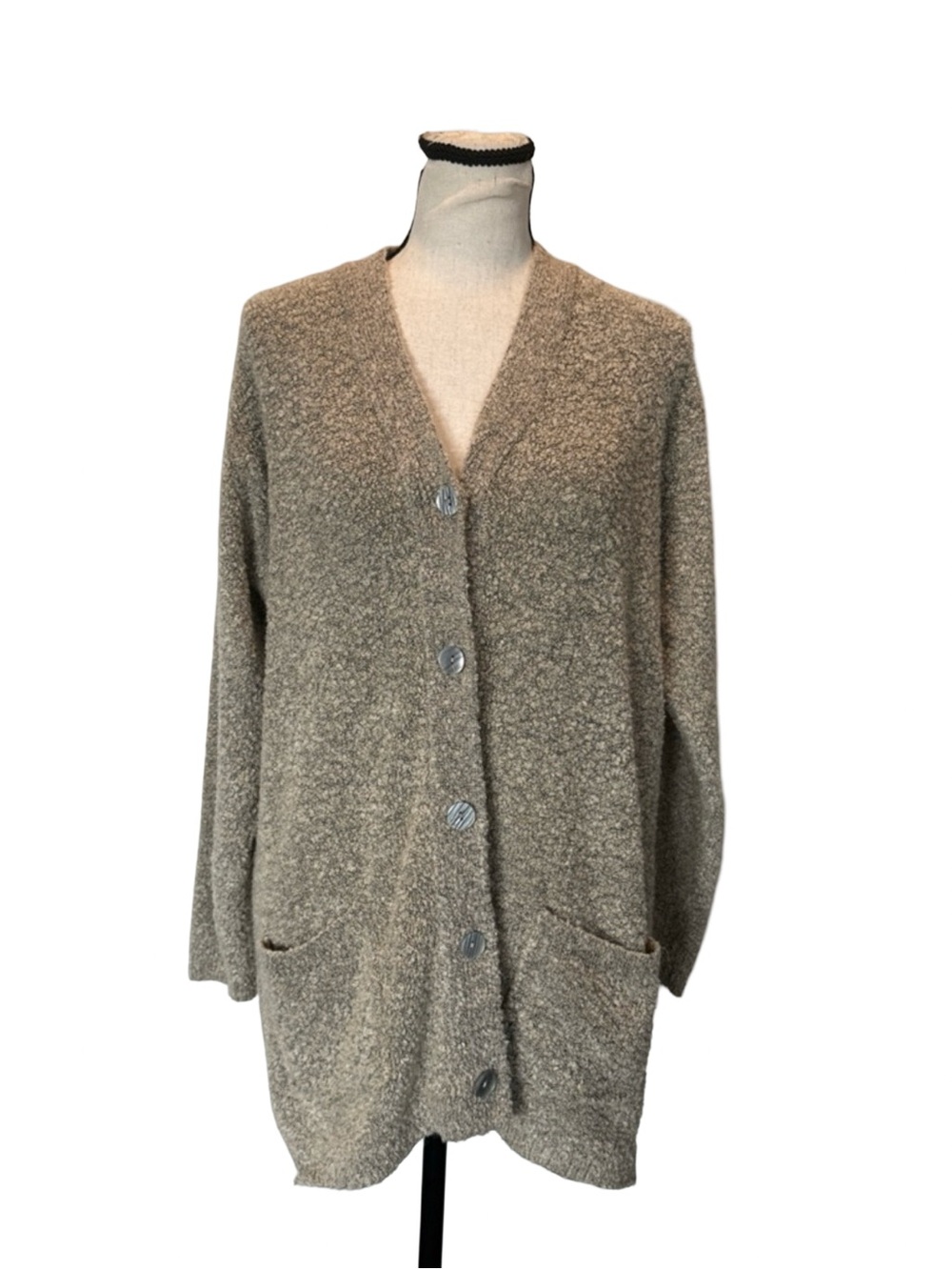 Sarah Bentley Medium Cozy Boucle Cardigan Tan Button Front Pockets Grandma Core
